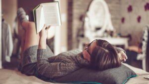 5 Bedtime Routines of Renowned Financial Gurus