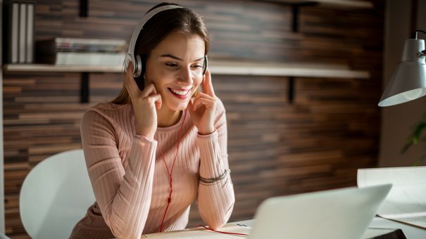 10 Podcasts to Enhance Your Money Mindset