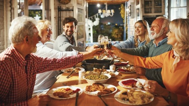 Thanksgiving Celebrations on a Budget: Share Your Tips!
