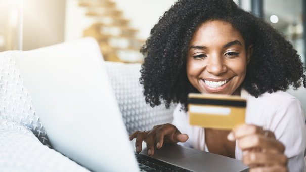 5 Reasons to Avoid Debit Cards for Online Shopping