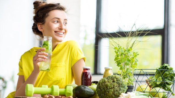 Healthy Holiday Eating: Money
