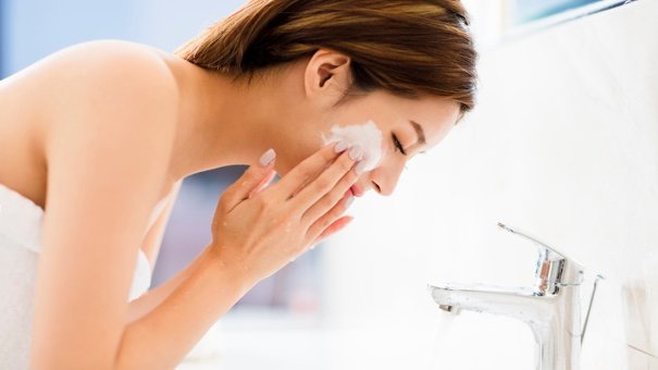 Top 5 Cleansing Milks